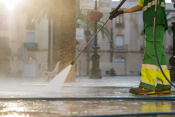 Best Pool Deck Cleaning  in Olmos Park, TX